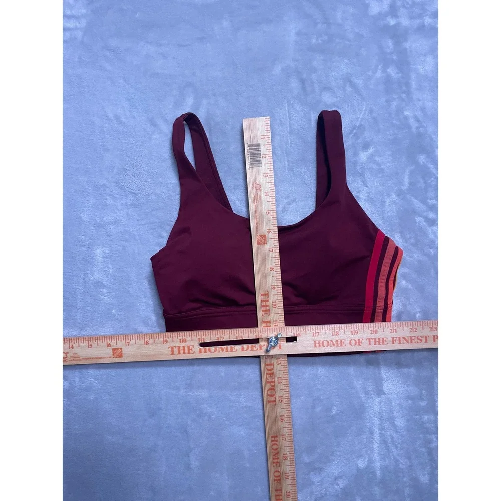 Lululemon Burgundy Sports Bra Multi Color Side Stripe Scoop Neck V-Back Size 6-8